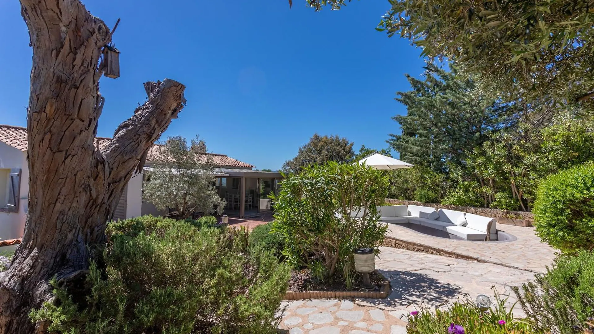 Villa Agachelo Avec Piscine Frejus France