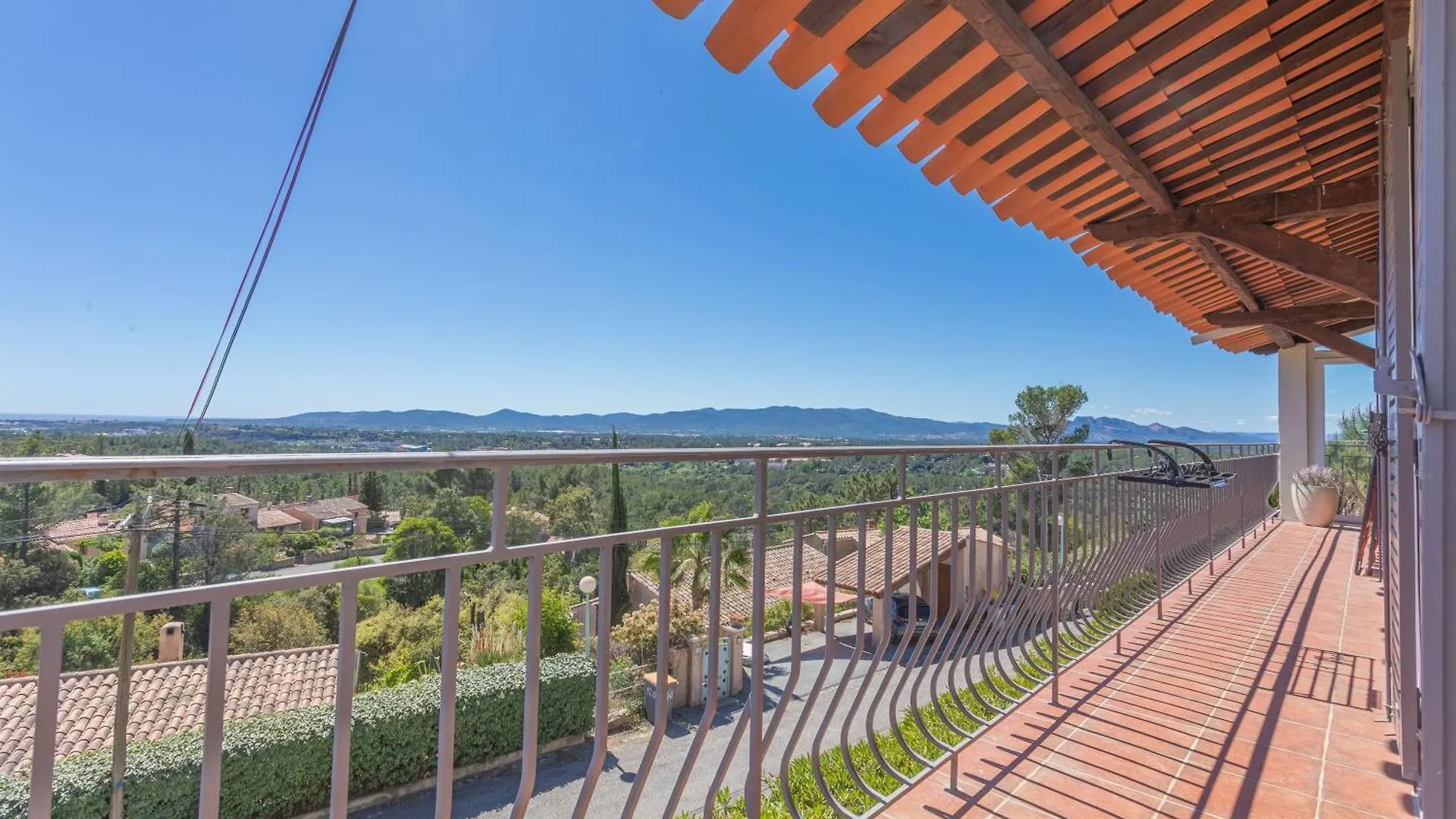 Villa Agachelo Avec Piscine Frejus